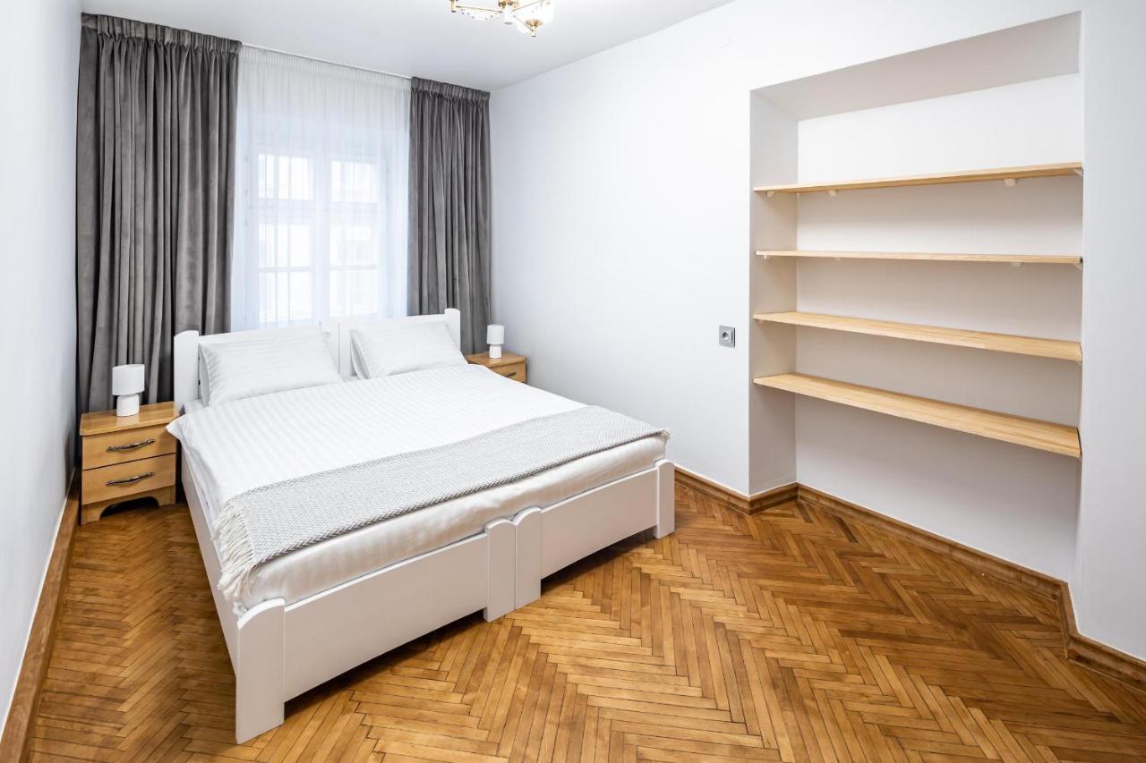 Romari вірменська Apartment Lviv
